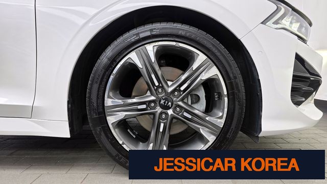 2021 Kia K5 3rd Gen - Thumbnail 13