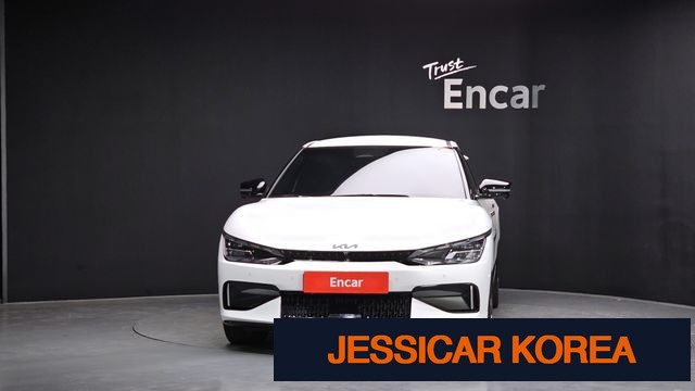 2024 Kia EV6 - Thumbnail 6