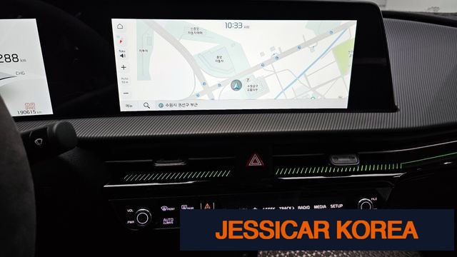 2024 Kia EV6 - Thumbnail 8