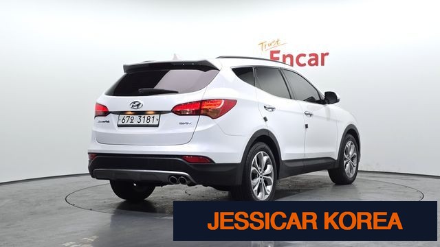 2015 Hyundai Santa Fe DM - Thumbnail 11