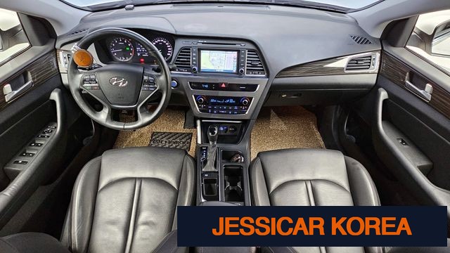 2015 Hyundai LF Sonata - Thumbnail 5