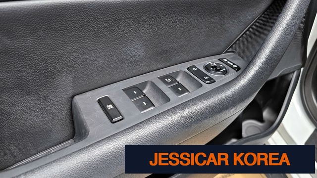 2015 Hyundai LF Sonata - Thumbnail 9