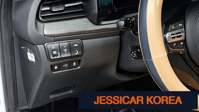 2021 Kia K7 Premier Hybrid - Thumbnail 10