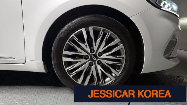 2021 Kia K7 Premier Hybrid - Thumbnail 13