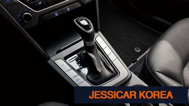 2018 Hyundai Avante AD - Thumbnail 4