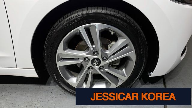 2018 Hyundai Avante AD - Thumbnail 17