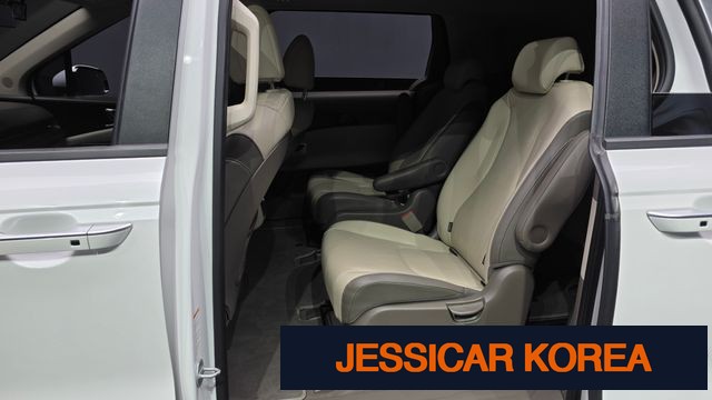 2021 Kia Carnival 4th Gen - Thumbnail 3