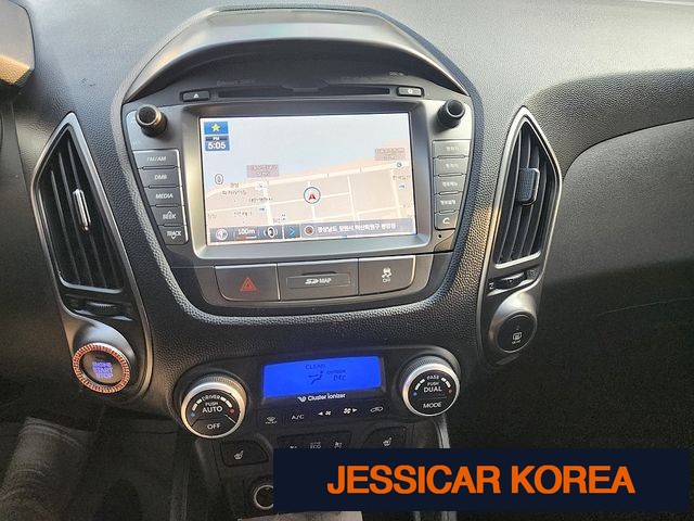 2015 Hyundai new tucson ix - Thumbnail 18