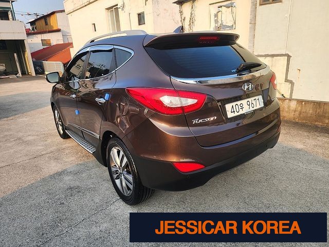 2015 Hyundai new tucson ix - Thumbnail 19