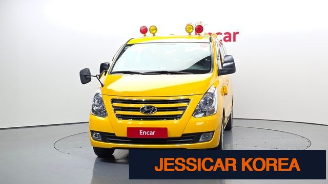 2017 Hyundai Grand Starex - Thumbnail 11