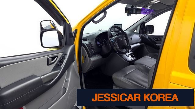 2017 Hyundai Grand Starex - Thumbnail 12