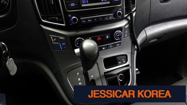 2017 Hyundai Grand Starex - Thumbnail 13