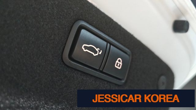 2019 Genesis G70 - Thumbnail 18