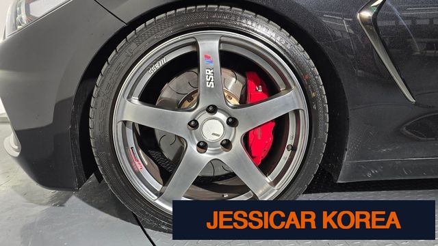 2018 Genesis G70 - Thumbnail 16