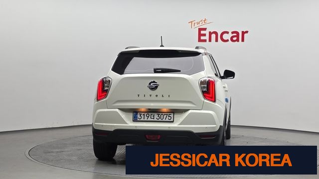 2022 KG Mobility Very New Tivoli - Thumbnail 7