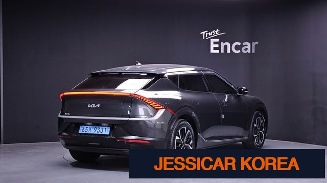 2023 Kia EV6 - Thumbnail 20