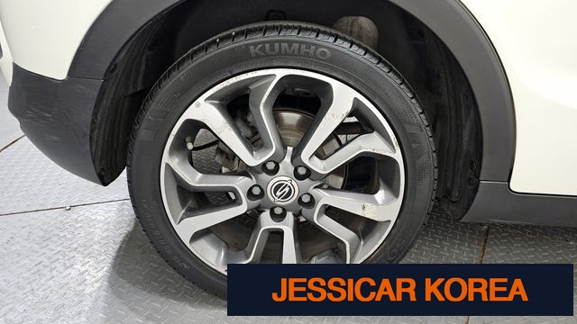 2016 KG Mobility Tivoli - Thumbnail 17