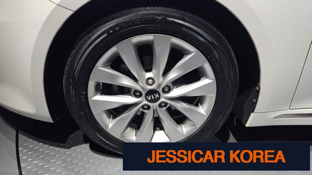 2016 Kia K5 2nd generation - Thumbnail 19