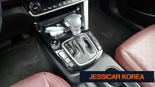 2021 Kia Seltos - Thumbnail 9