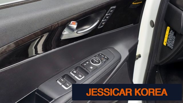 2016 Kia All New Sorento - Thumbnail 18