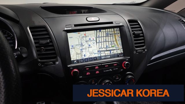 2016 Kia The New K3 - Thumbnail 3