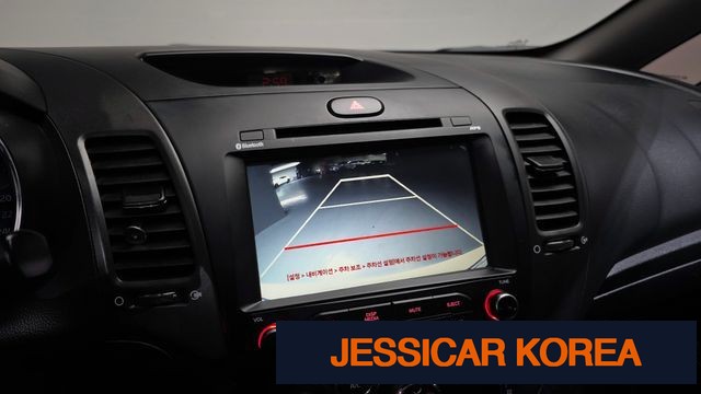 2016 Kia The New K3 - Thumbnail 8