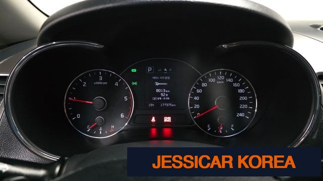 2016 Kia The New K3 - Thumbnail 12