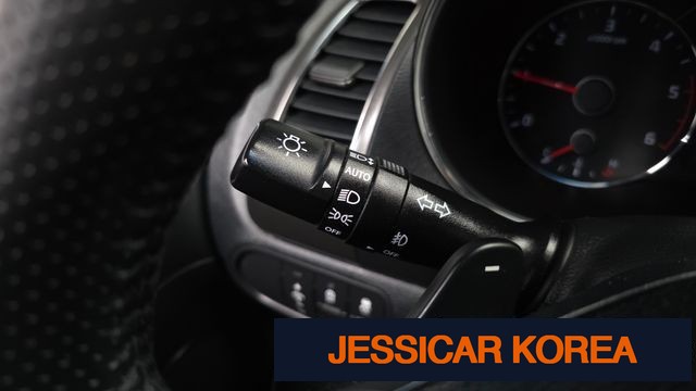 2016 Kia The New K3 - Thumbnail 17