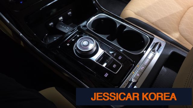 2023 Kia Carnival 4th Gen - Thumbnail 8