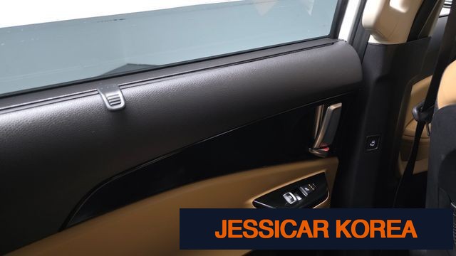 2023 Kia Carnival 4th Gen - Thumbnail 18