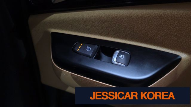 2022 Kia Carnival 4th Gen - Thumbnail 8