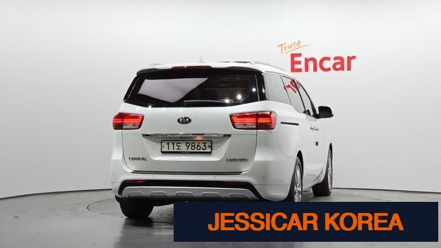 2016 Kia All New Carnival - Thumbnail 10