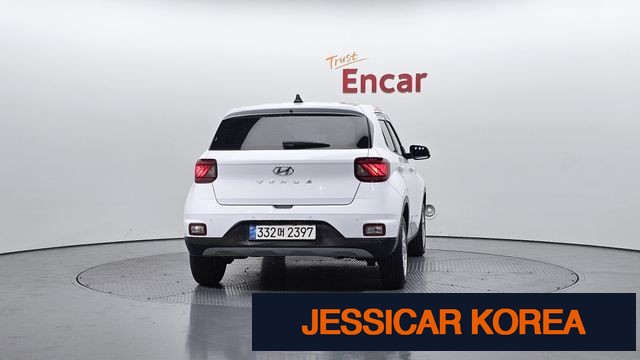 2022 Hyundai Venue - Thumbnail 10