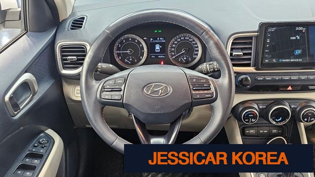 2022 Hyundai Venue - Thumbnail 14