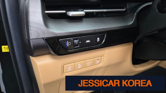 2021 Kia Carnival 4th Gen - Thumbnail 8