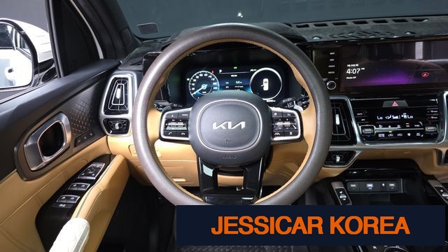 2023 Kia Sorento 4th Gen - Thumbnail 2