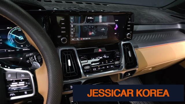 2023 Kia Sorento 4th Gen - Thumbnail 6