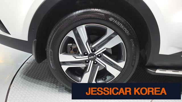 2023 Kia Sorento 4th Gen - Thumbnail 8