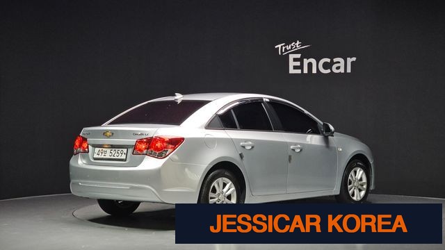 2013 Chevrolet Cruze - Thumbnail 14