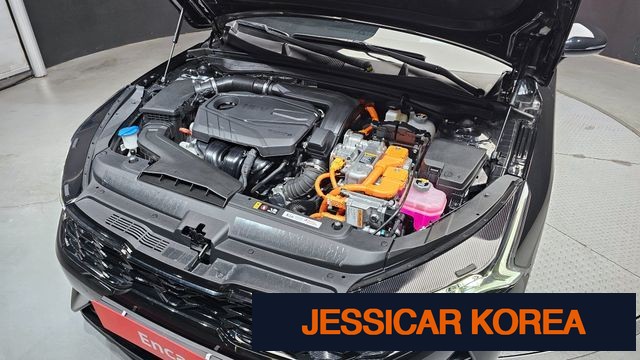 2023 Kia K5 Hybrid 3rd Generation - Thumbnail 9