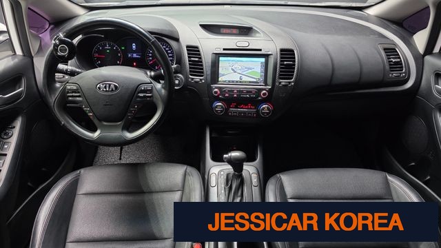 2015 Kia K3 - Thumbnail 5