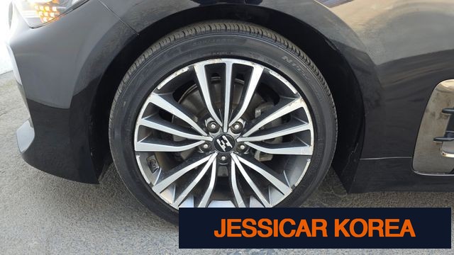 2018 Kia Stinger - Thumbnail 13