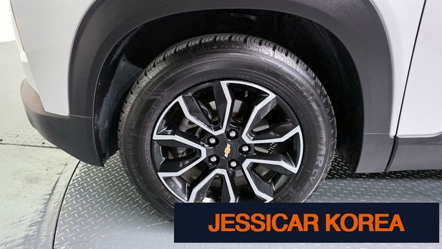 2021 Chevrolet Trailblazer - Thumbnail 7