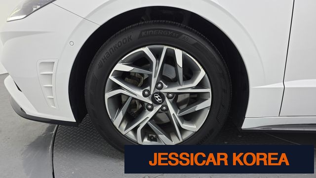 2022 Hyundai Sonata (DN8) - Thumbnail 11