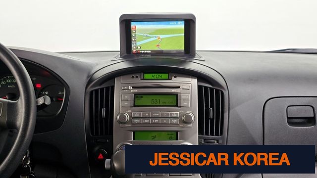 2014 Hyundai Grand Starex - Thumbnail 18