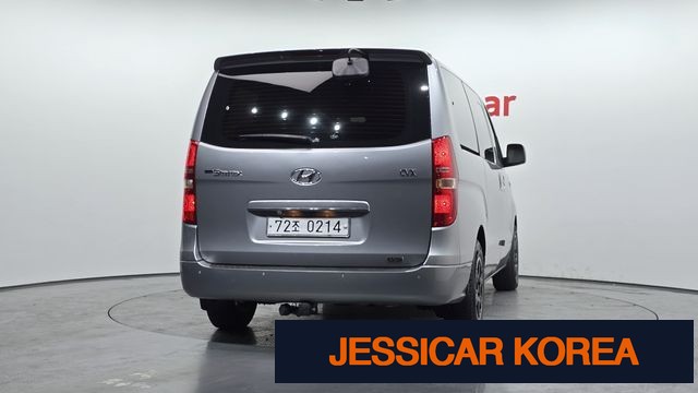 2014 Hyundai Grand Starex - Thumbnail 19