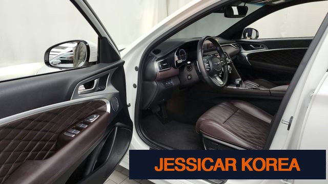2021 Genesis The New G70 - Thumbnail 2