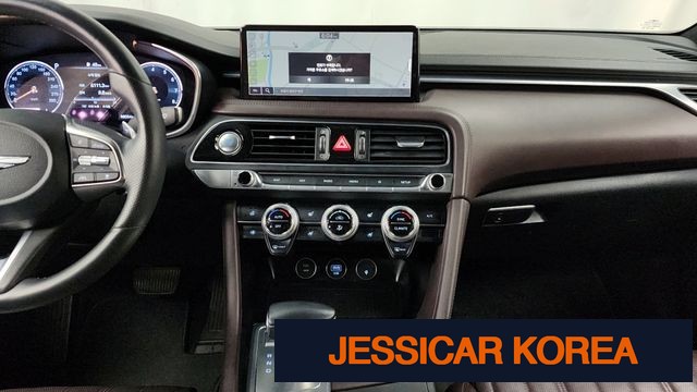 2021 Genesis The New G70 - Thumbnail 8