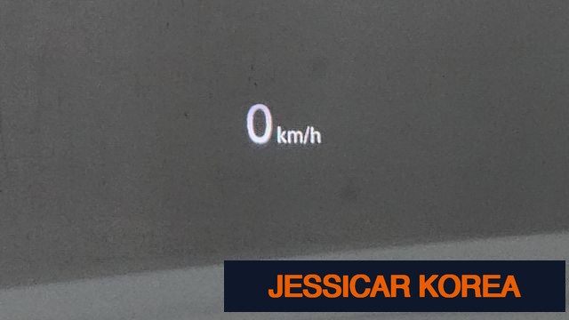 2021 Genesis The New G70 - Thumbnail 15
