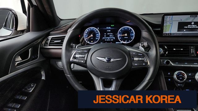 2021 Genesis The New G70 - Thumbnail 18